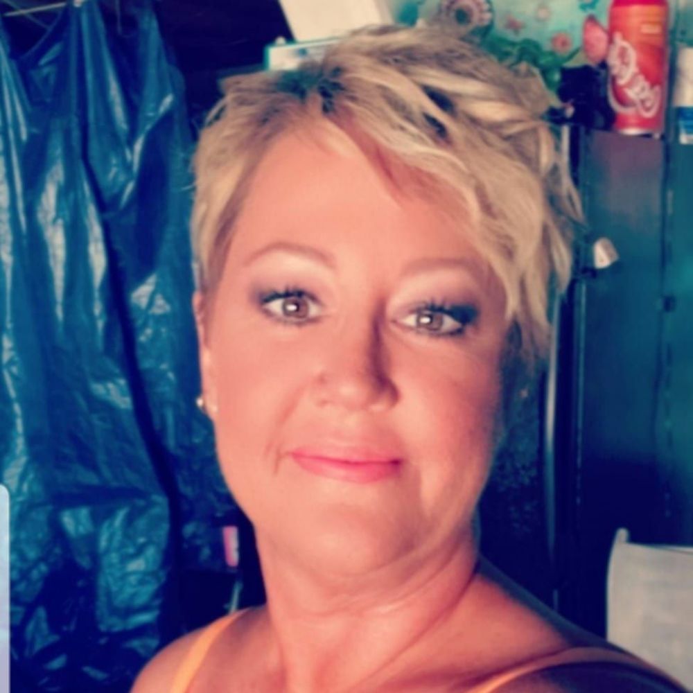 Meet your Posher, Mistie